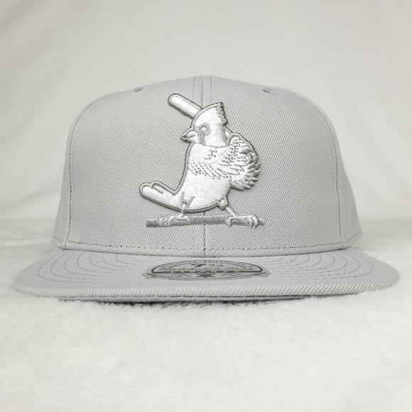 St. Louis Cardinals Mitchell & Ness MLB Fitted 7 3/4 Liberty Fit Hat Cap NWT - Picture 2 of 8